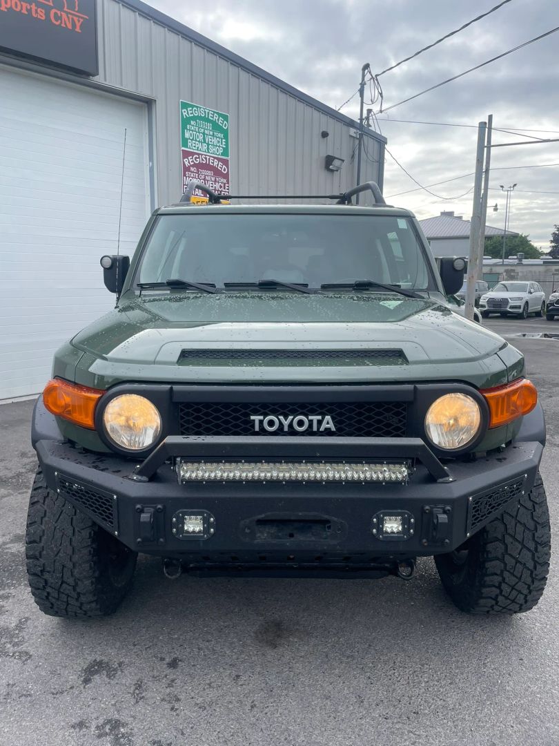 toyota fj cruiser 2011 JTEBU4BF5BK110874 image toyota fj cruiser 2011 JTEBU4BF5BK110874 image